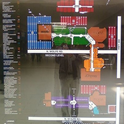 Vallco Shopping Mall plan - map of store locations